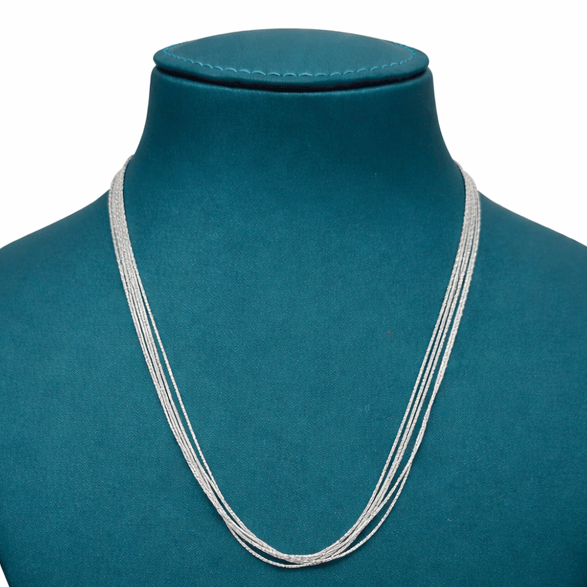 Everyday Chic Essential Chain