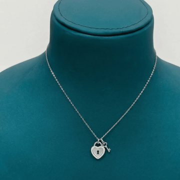 Everyday Chic Essential Chain