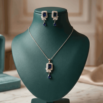 Style Pair Chain & Stud Set – Silver Finish