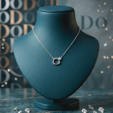 Everyday Chic Essential Chain