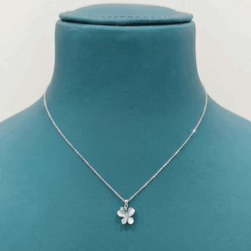 Everyday Chic Essential Chain