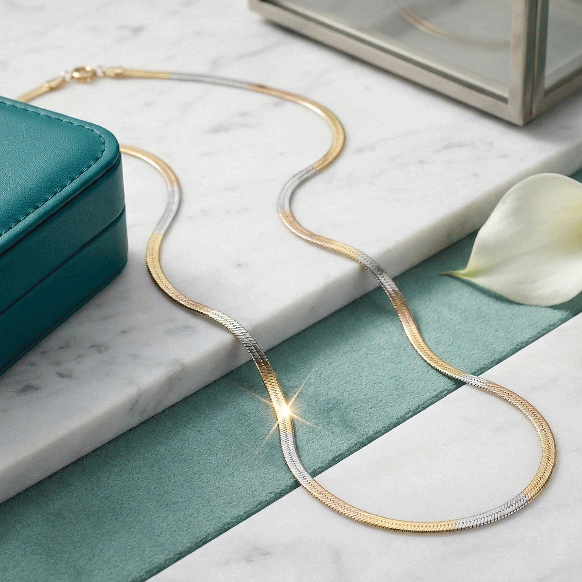 Rose Radiance Neck Chain