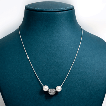 Everyday Chic Essential Chain