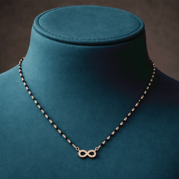 Everyday Chic Essential Chain