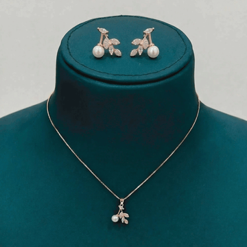 Style Pair Chain & Stud Set – Rose Gold Finish
