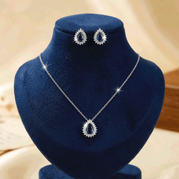 Style Pair Chain & Stud Set – Silver Finish