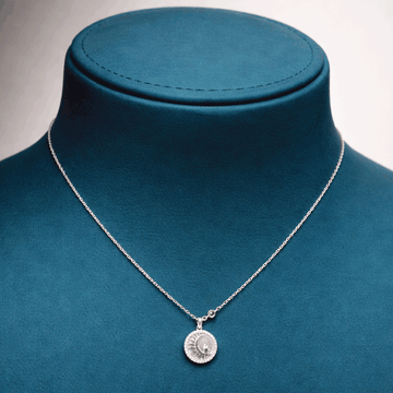 Everyday Chic Essential Chain