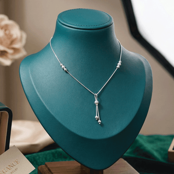 Everyday Chic Essential Chain