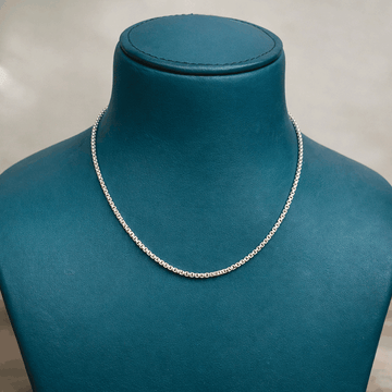 Everyday Chic Essential Chain