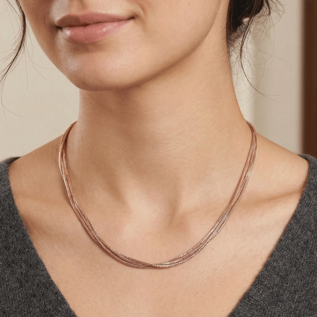 Rose Radiance Neck Chain