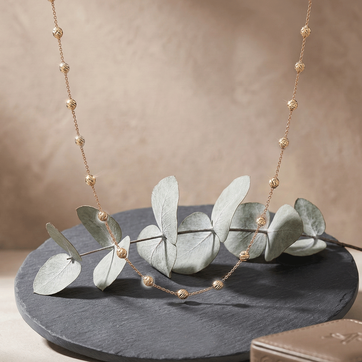 Rose Radiance Neck Chain