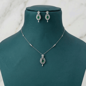 Style Pair Chain & Stud Set – Silver Finish