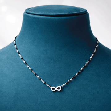 Everyday Chic Essential Chain