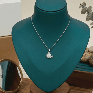 Everyday Chic Essential Chain