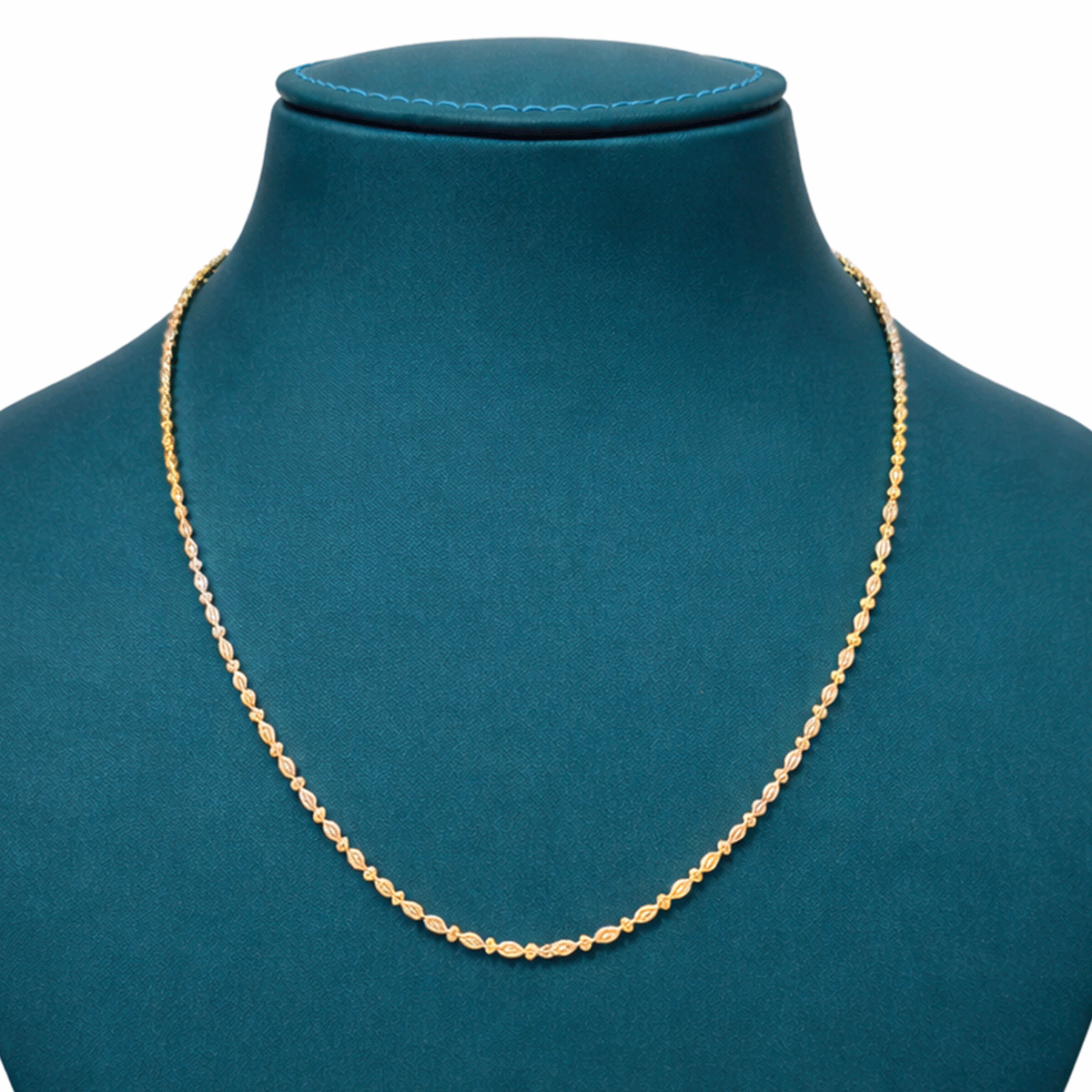 Rose Radiance Neck Chain