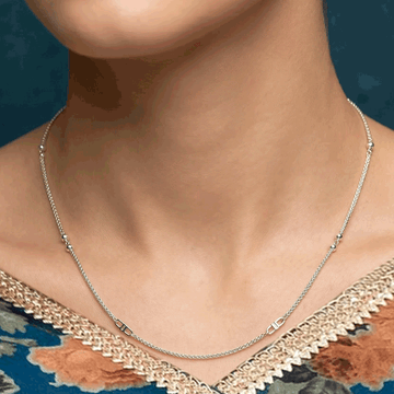 Everyday Chic Essential Chain