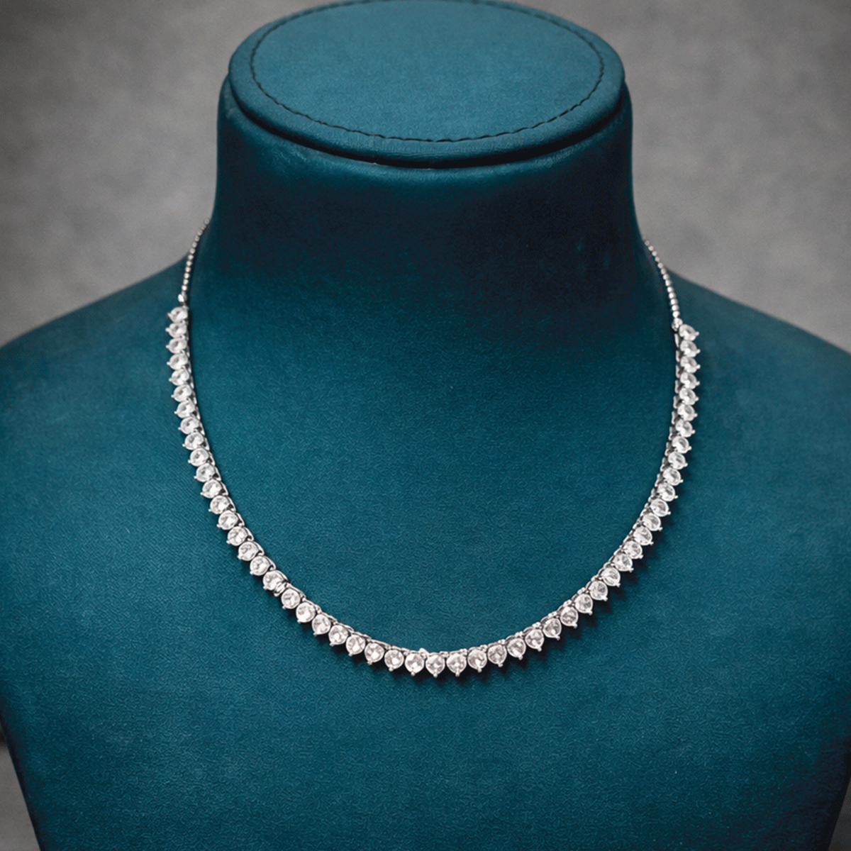 Modern Glam Silver Necklace