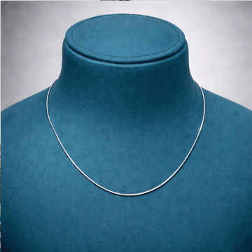 Everyday Chic Essential Chain