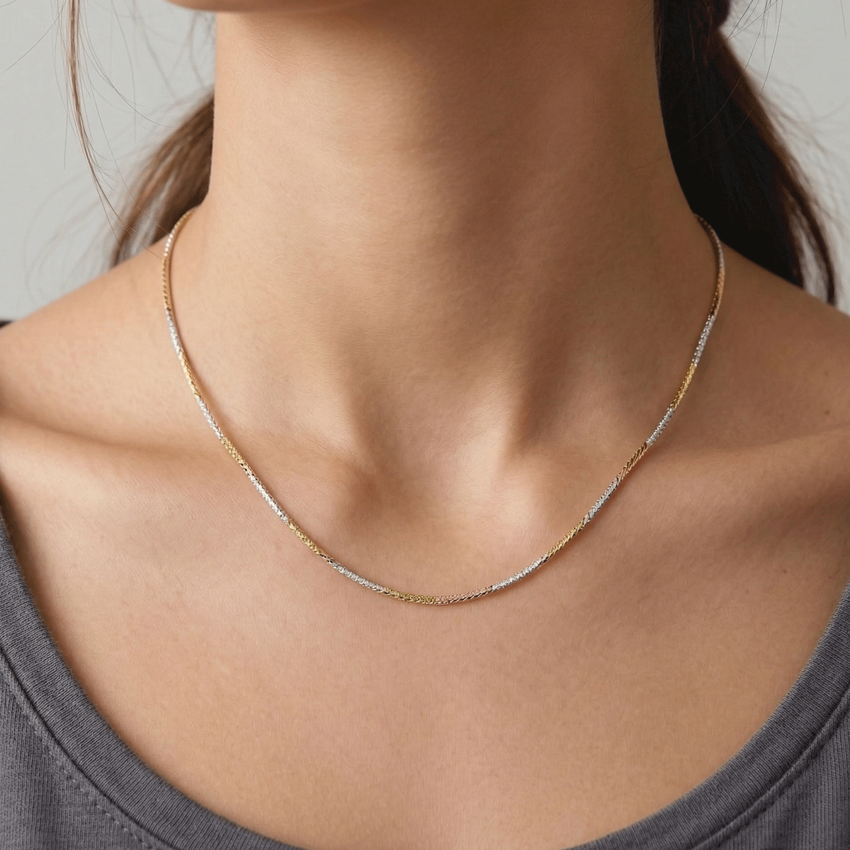 Rose Radiance Neck Chain
