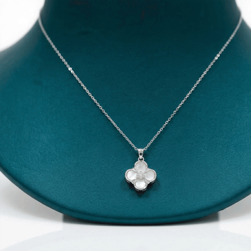 Everyday Chic Essential Chain