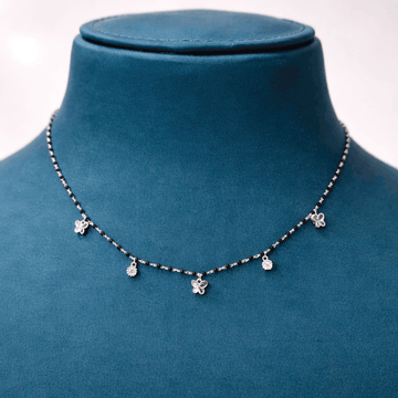 Everyday Chic Essential Chain