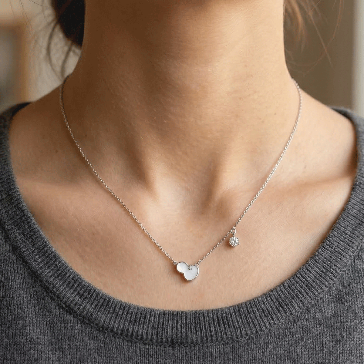 Everyday Chic Essential Chain