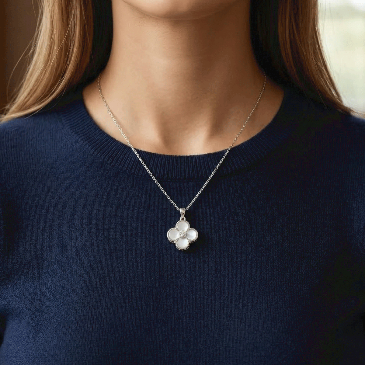 Everyday Chic Essential Chain