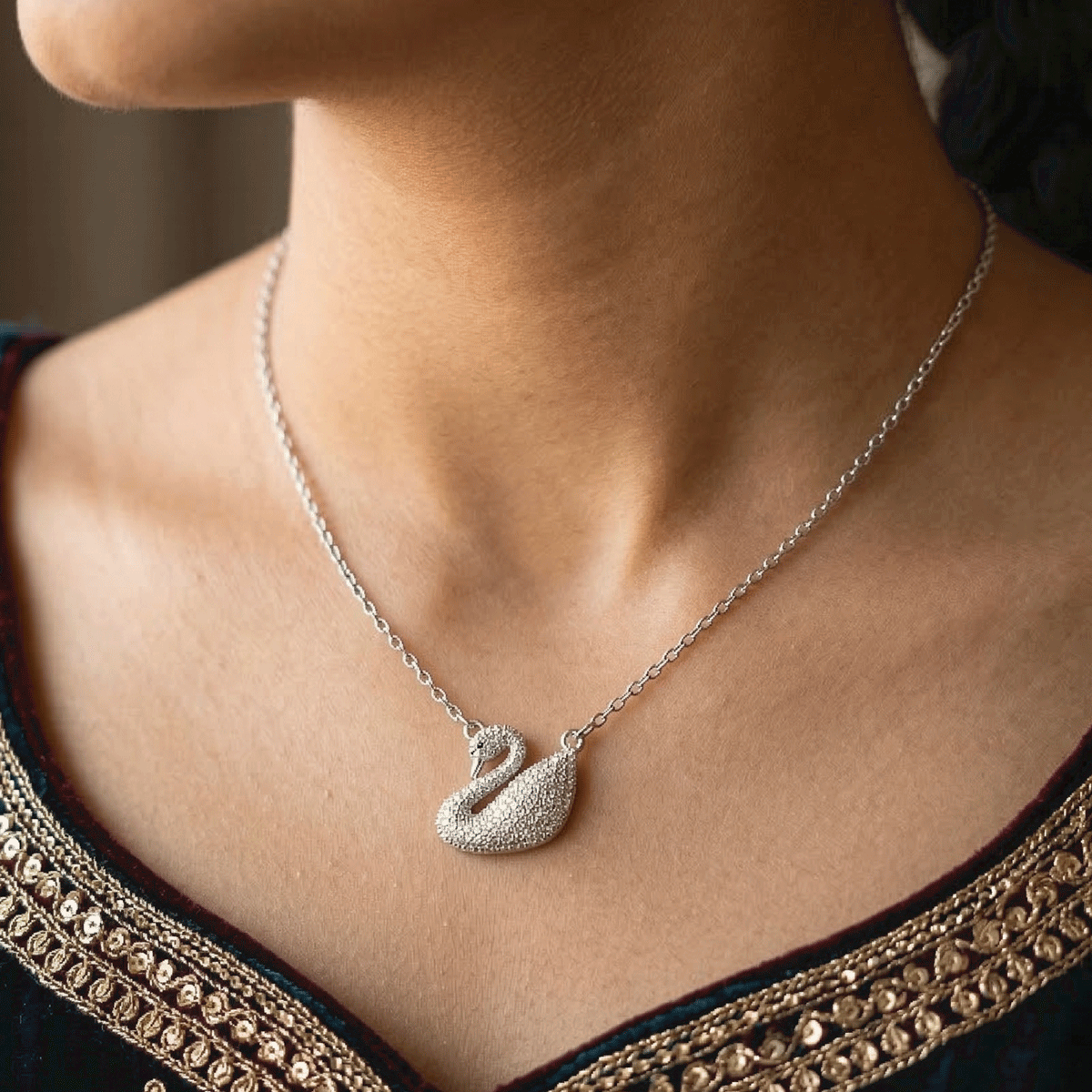 Everyday Chic Essential Chain