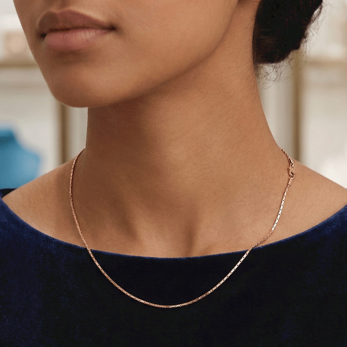 Rose Radiance Neck Chain