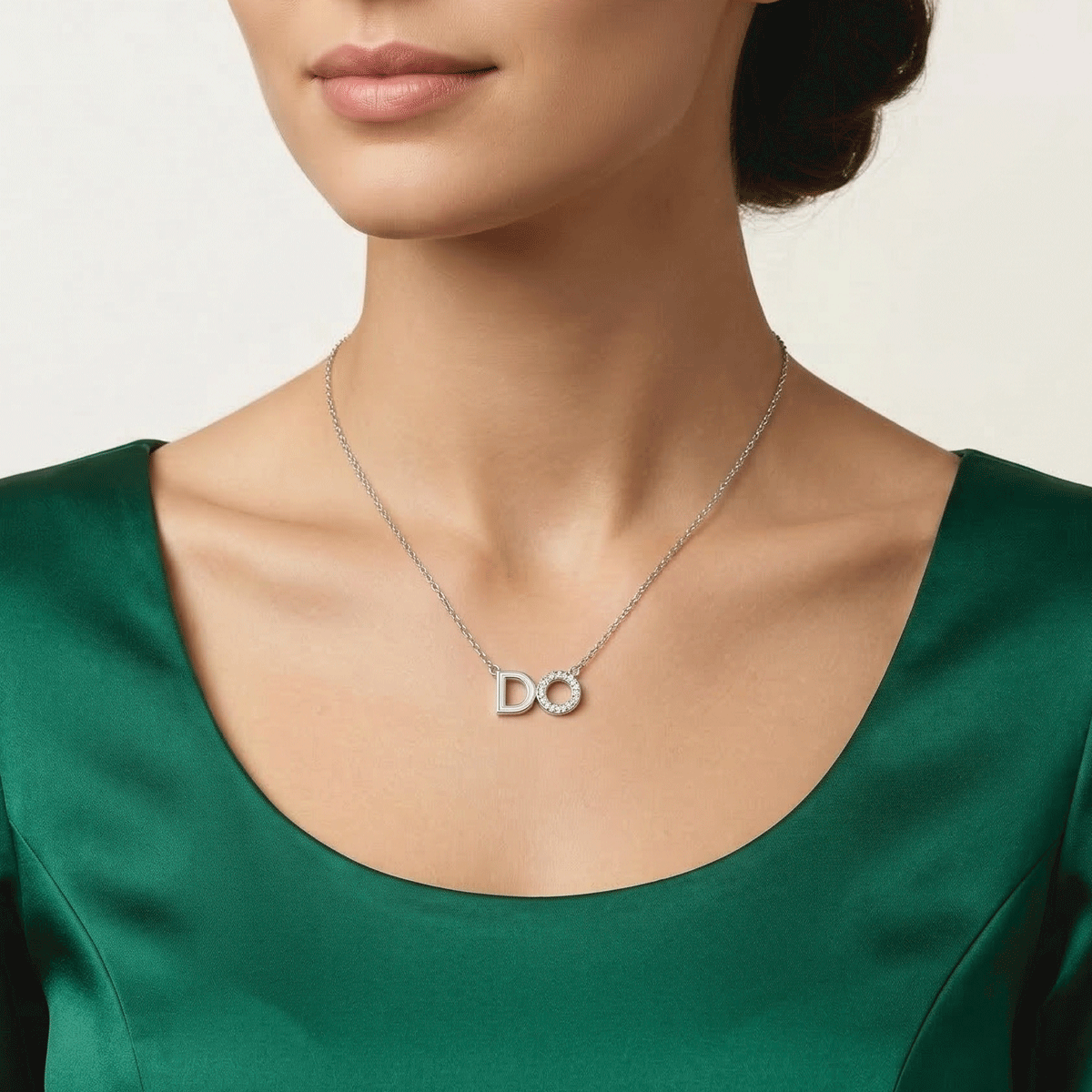 Everyday Chic Essential Chain