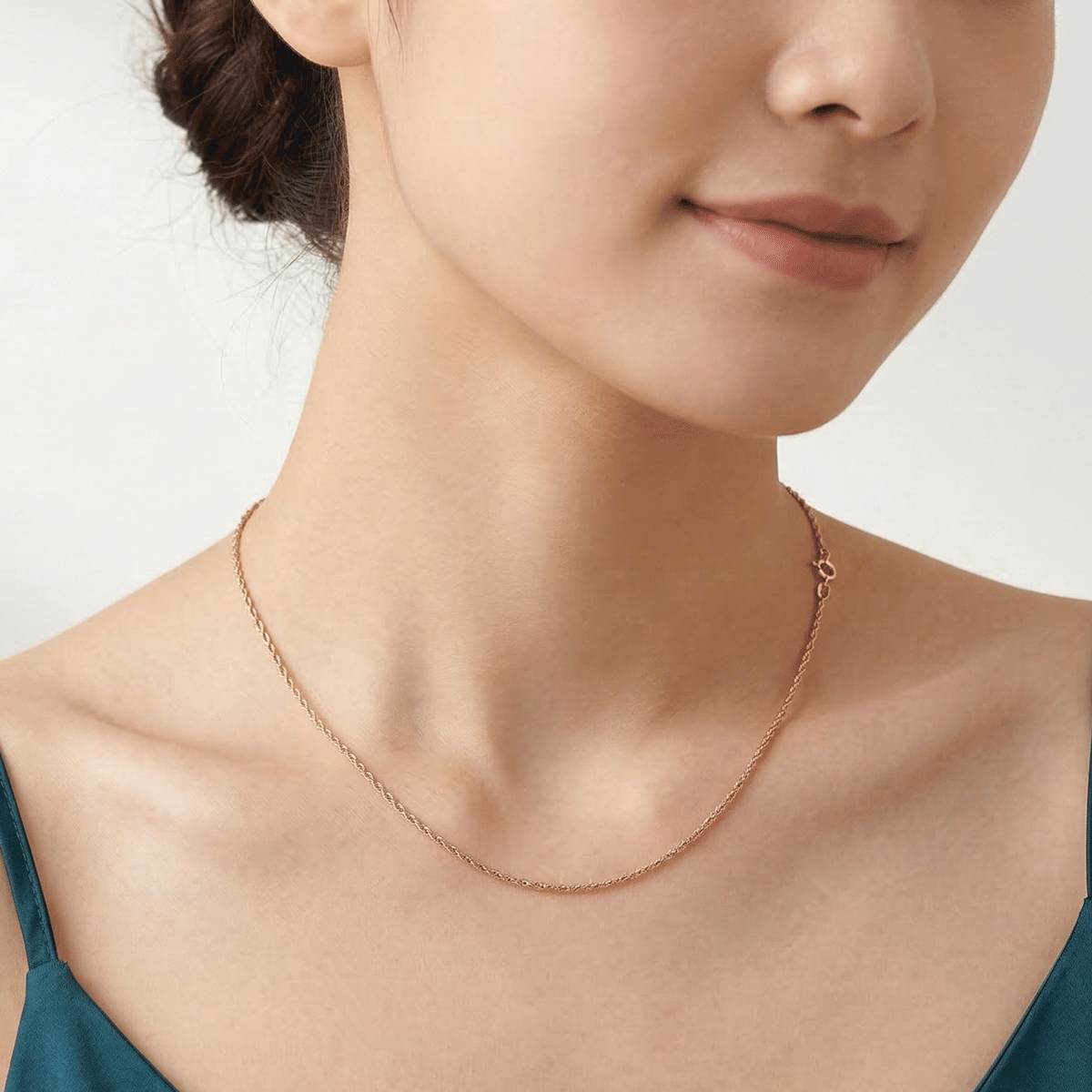 Rose Radiance Neck Chain