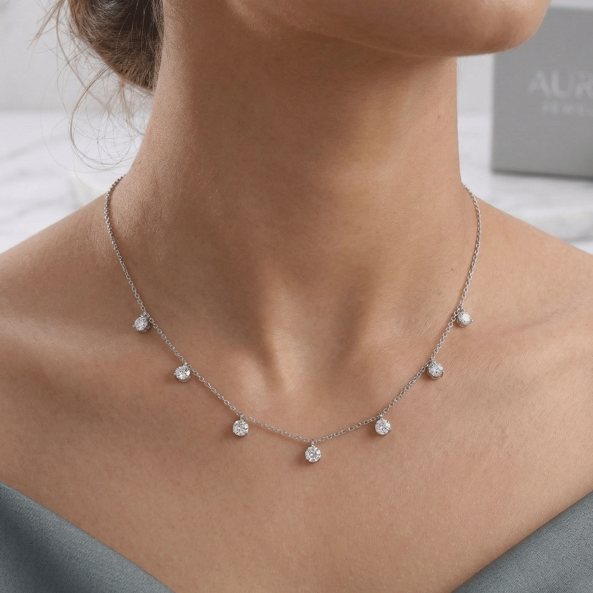 Everyday Chic Essential Chain