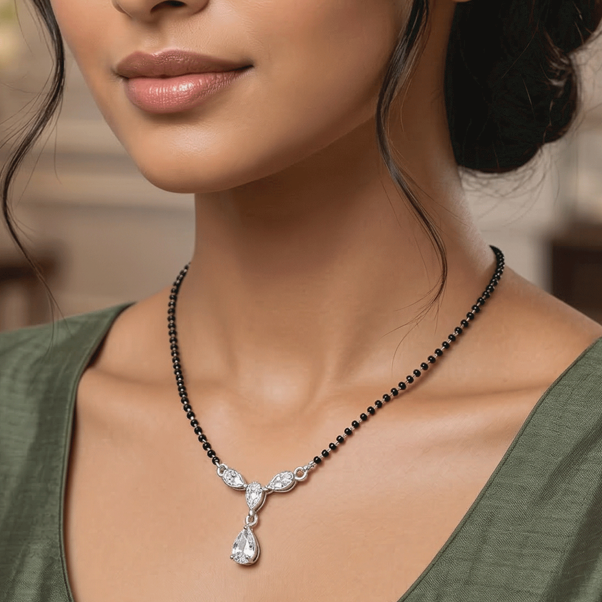 Everyday Chic Essential Chain