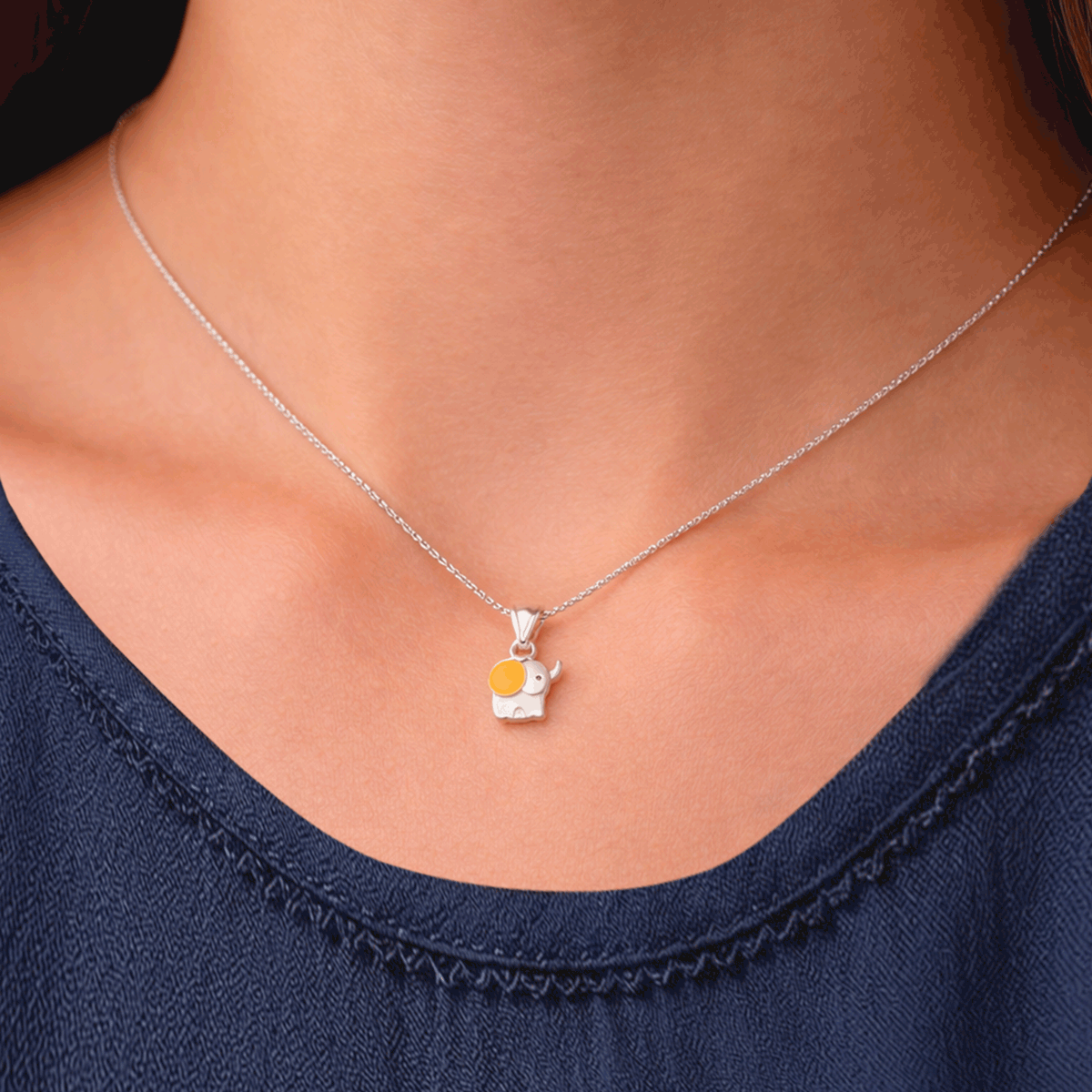 Everyday Chic Essential Chain