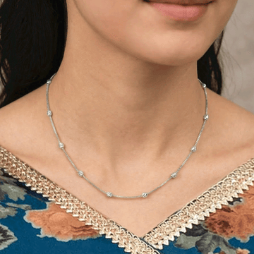 Everyday Chic Essential Chain