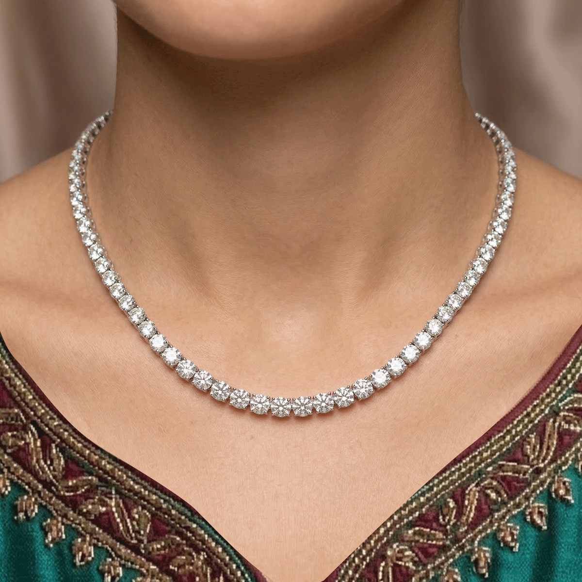 Modern Glam Silver Necklace