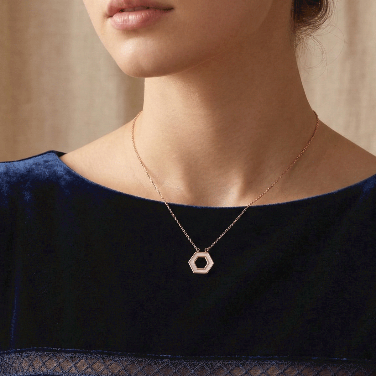 Rose Radiance Neck Chain