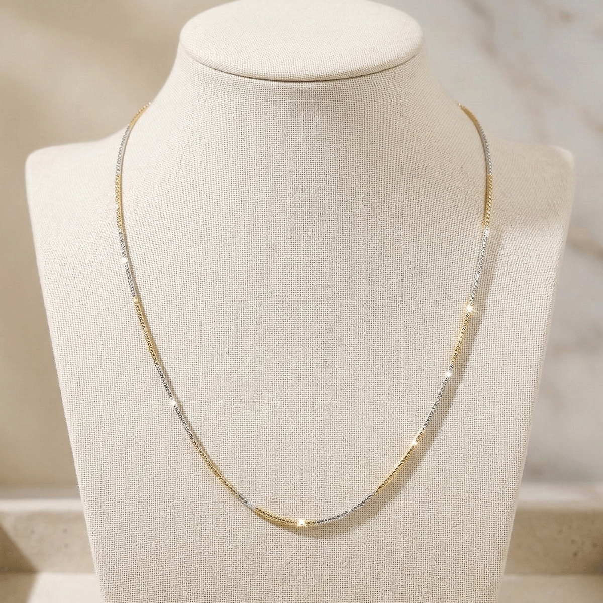 Rose Radiance Neck Chain