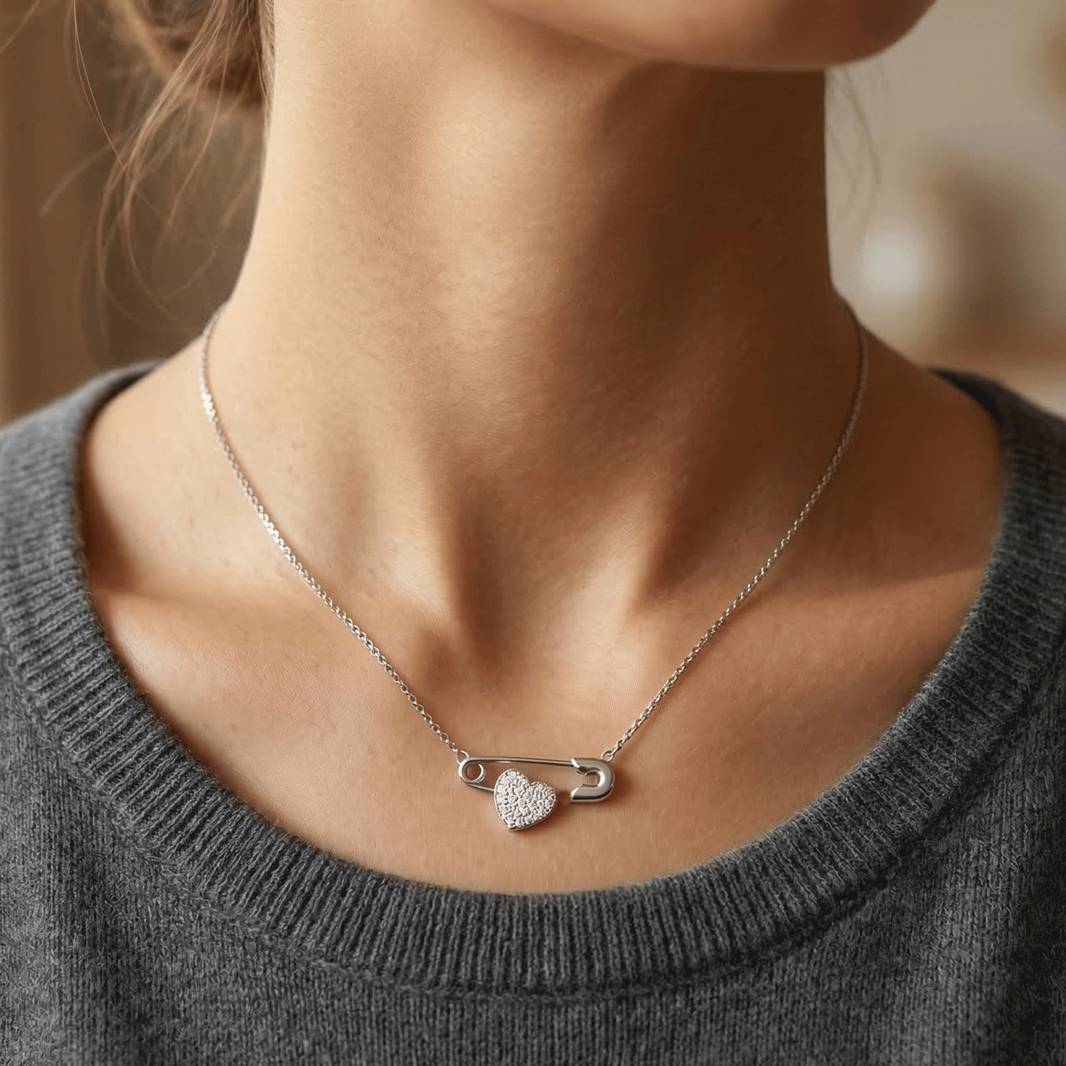 Everyday Chic Essential Chain