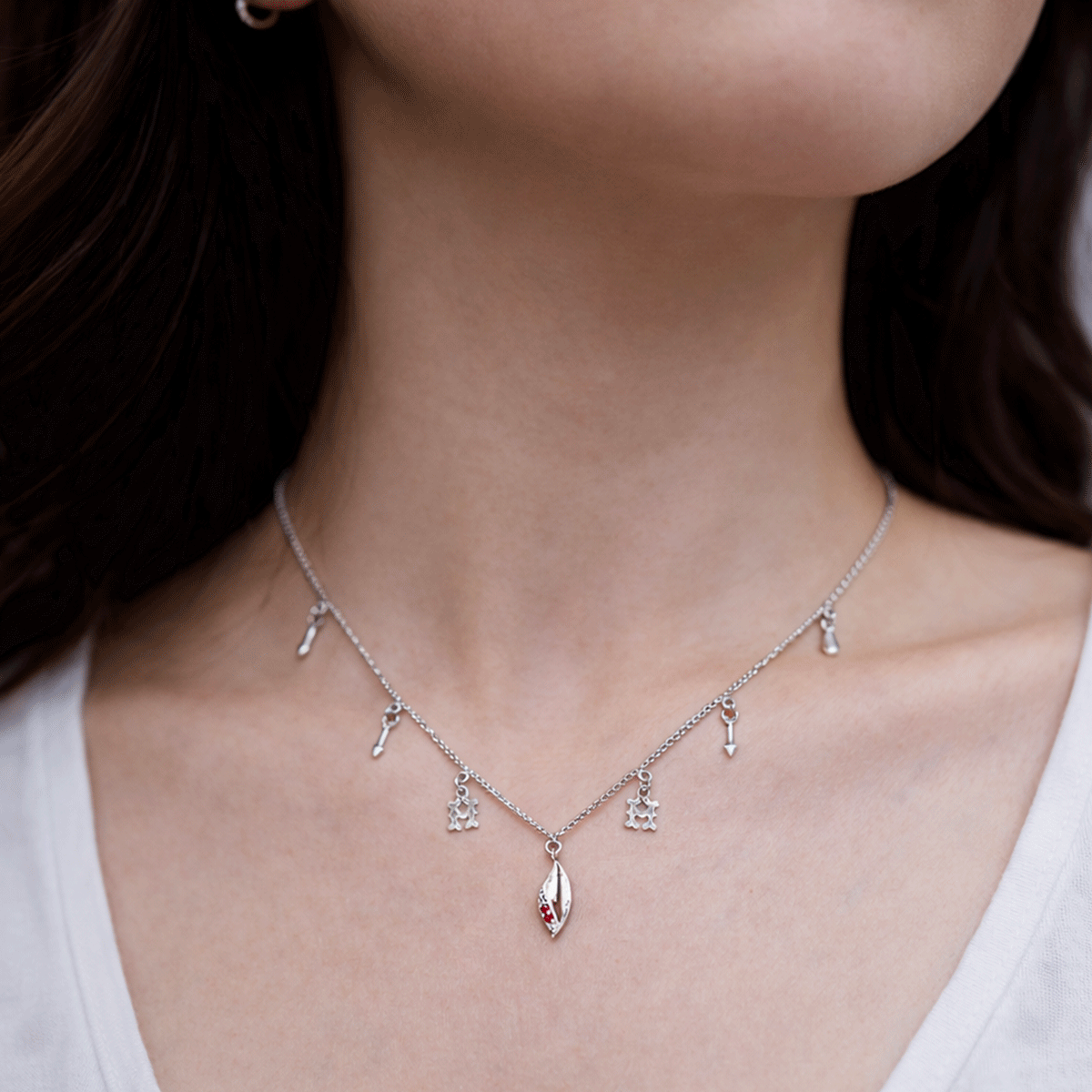Everyday Chic Essential Chain
