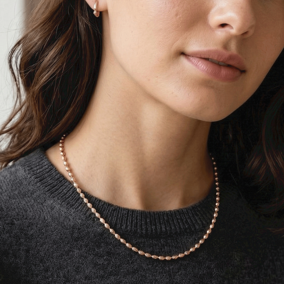 Rose Radiance Neck Chain