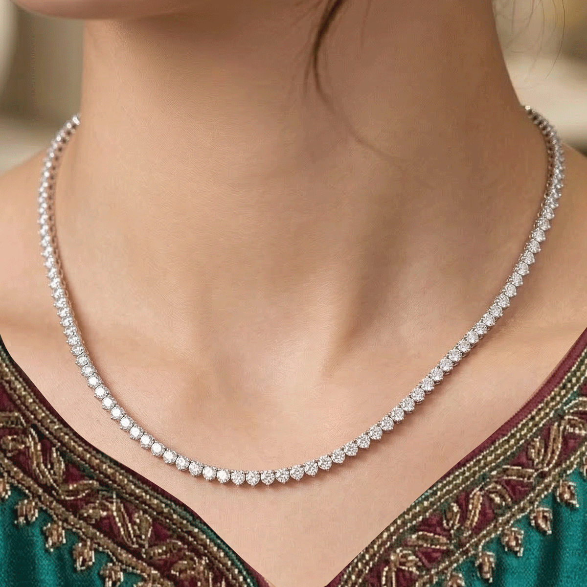 Modern Glam Silver Necklace