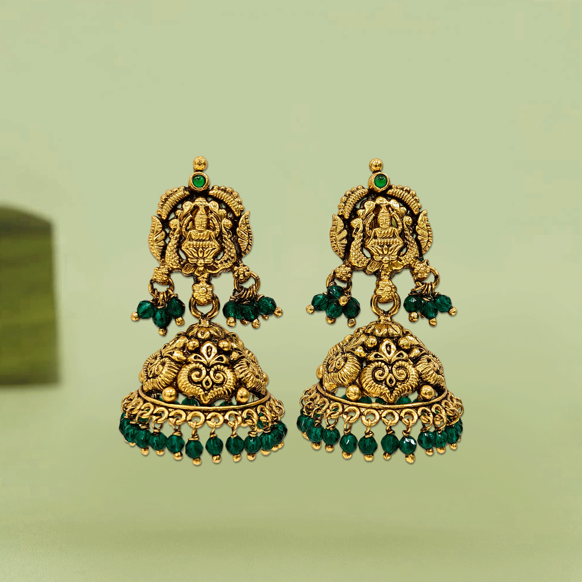 Majestic Jhumkas
