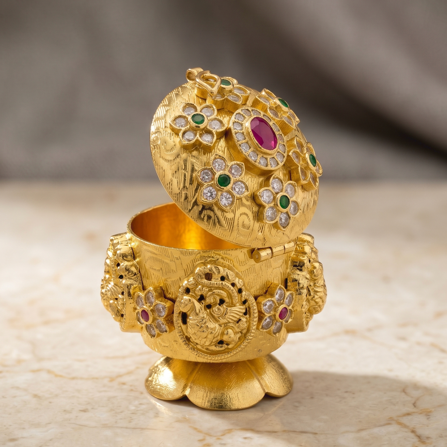 92.5 Silver Designer Kumkum Box-Gold Plated