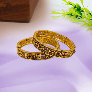 Nagas Grace Bangles