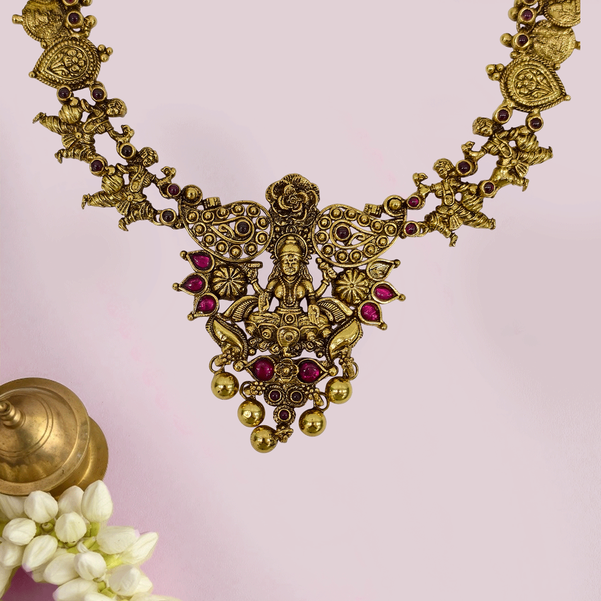 Divine Nagas Kundan Necklace