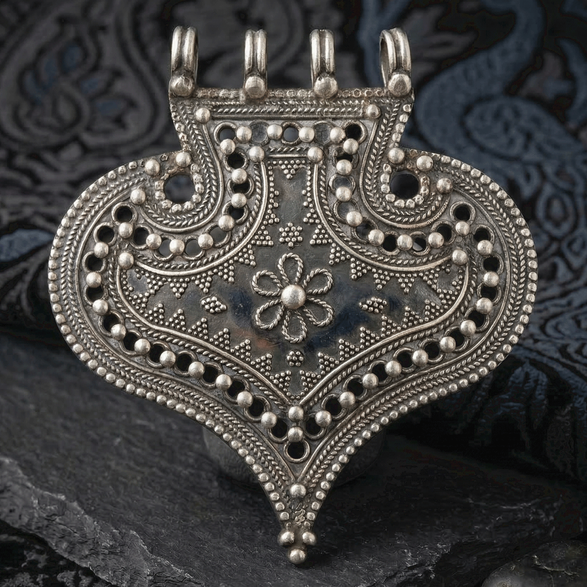 Ethnic Oxidised Dollar