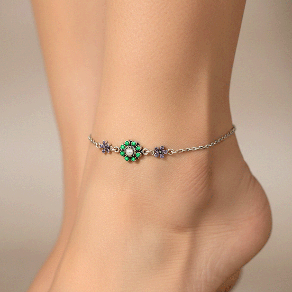 Antique Floral Charm Anklet