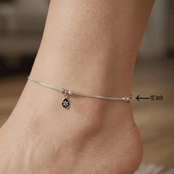 Minimal Muse – Antique Finish Anklets
