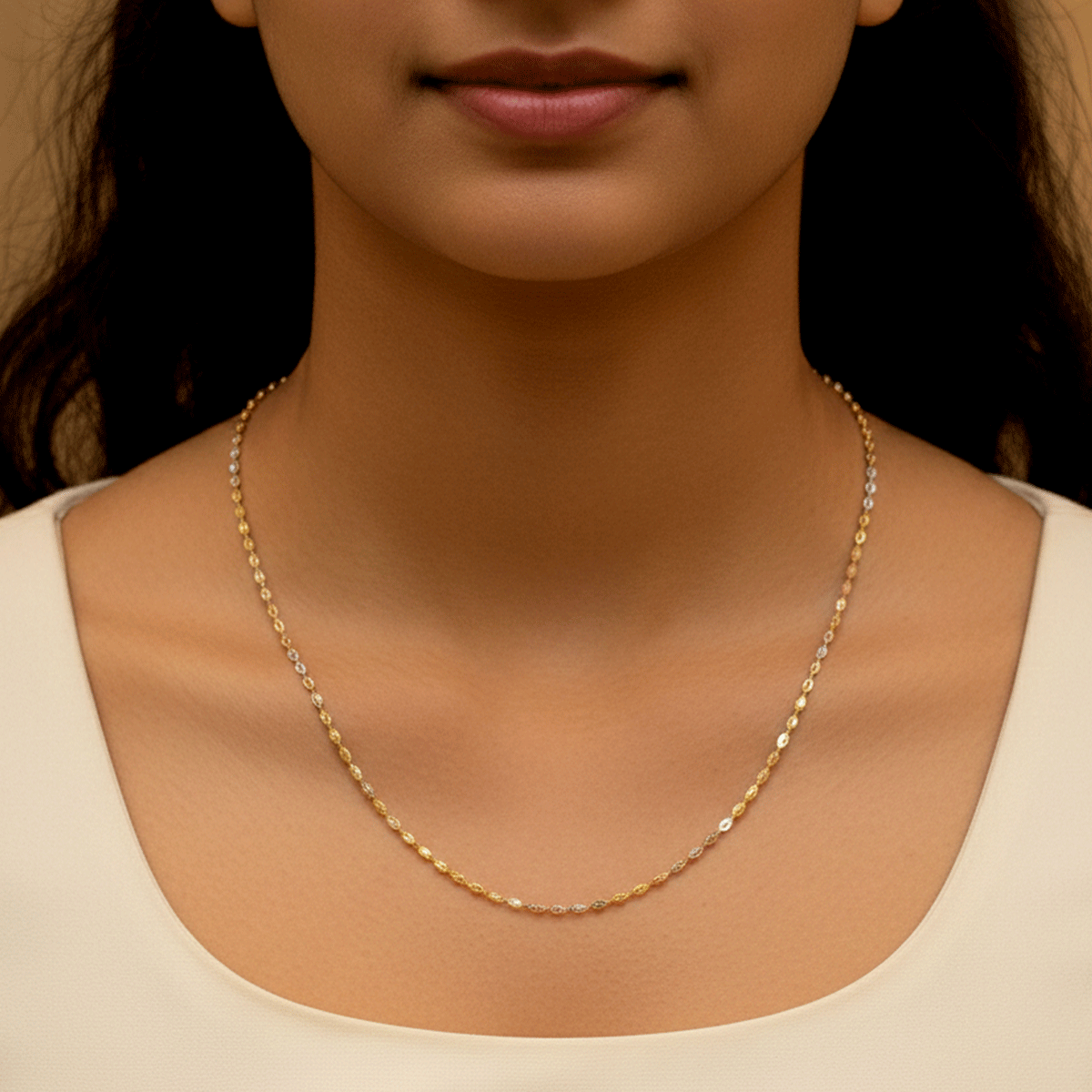 Rose Radiance Neck Chain